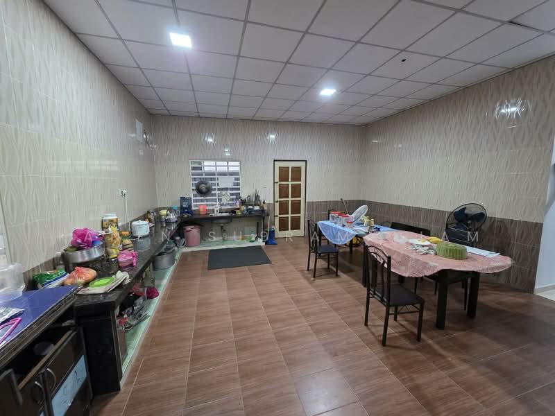 Bungalow for Sale in Kampung Larut Tin Tambahan (Taiping) - Kanen Subramaniam - Kitchen - PropertyGuru.com.my