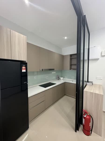 Service Residence for Sale at 2Rio Residence @ Bandar Puteri Puchong - SK Ching - Kitchen - PropertyGuru.com.my