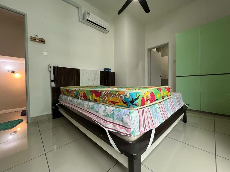 Rumah Kluster untuk Dijual di Taman Mutiara Mas (Skudai) - Janlly Jong - Bedroom - PropertyGuru.com.my