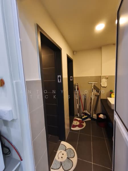 Rumah Niaga untuk Disewa di Mutiara Central (Cheras) - Antony Wong Teck Seng - Bathroom - PropertyGuru.com.my