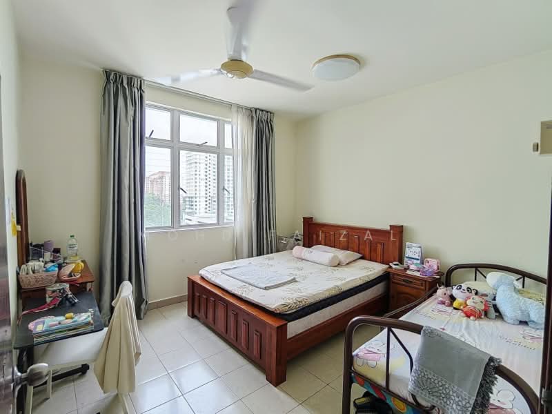Pangsapuri untuk Dijual di Larai Apartment Presint 6 @ Putrajaya - Mohd Faizal - Bedroom - PropertyGuru.com.my