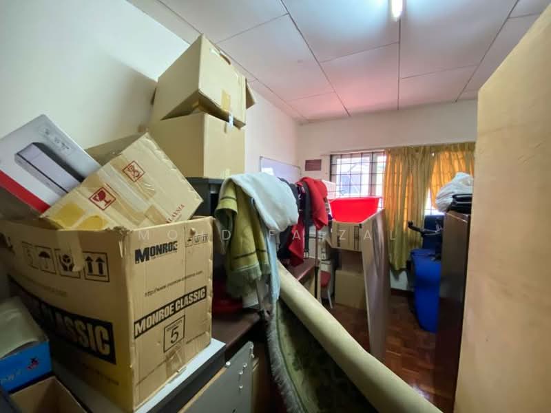 Semi-Detached House for Sale in Bandar Baru Bangi (Selangor) - Mohd Faizal - Interior - PropertyGuru.com.my