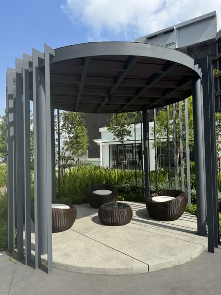 Service Residence for Sale at 2Rio Residence @ Bandar Puteri Puchong - SK Ching - Exterior - PropertyGuru.com.my