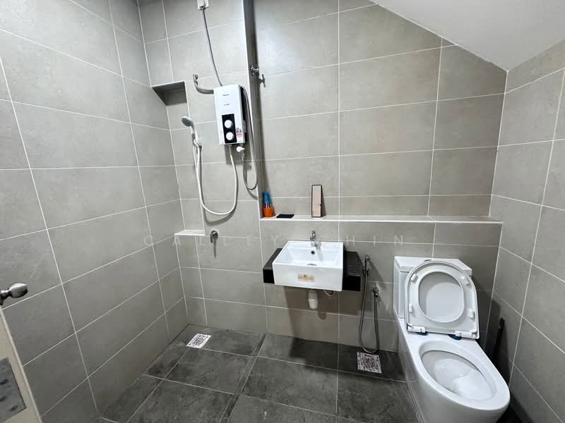 2-storey Terraced House for Sale in Straits View (Johor Bahru) - Calley Chin - Bathroom - PropertyGuru.com.my