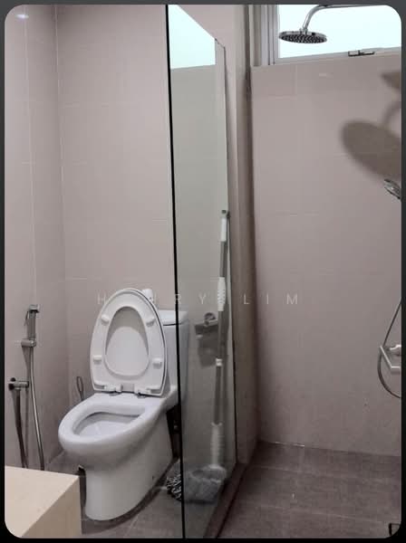 Office for Rent in KLCC (KL City Centre) - Henry Lim - Bathroom - PropertyGuru.com.my