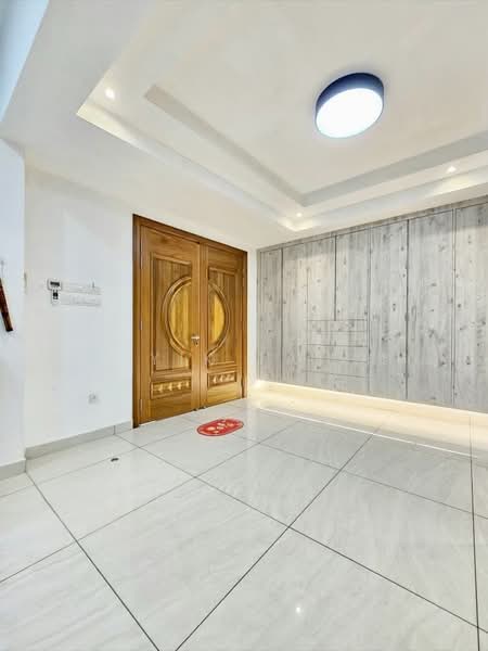 Semi-Detached House for Sale in Taman Molek (Johor Bahru) - Yik Tat - PropertyGuru.com.my