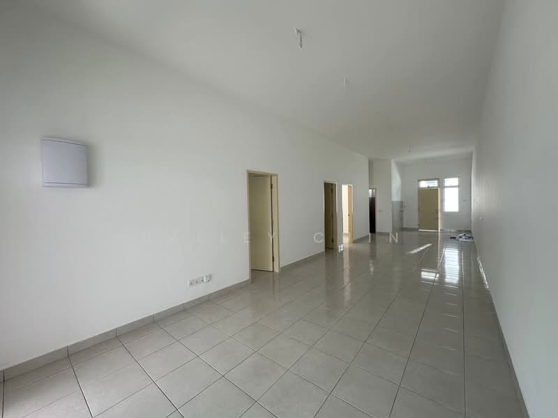 Rumah Teres 1 Tingkat untuk Dijual di Bandar Putra (Kulai) - Calley Chin - Interior - PropertyGuru.com.my