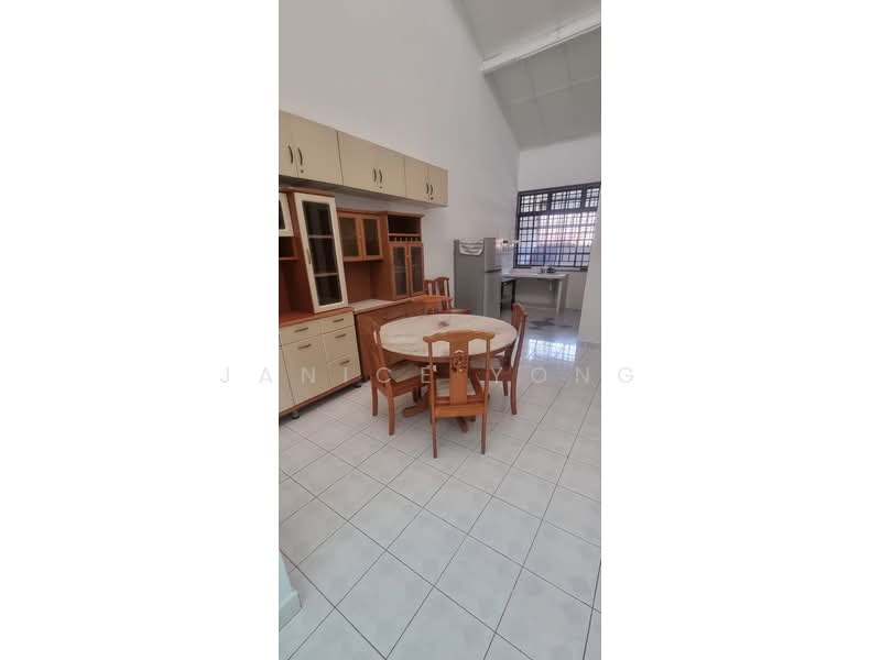 1-storey Terraced House for Rent in Taman Perling (Perling) - Janice Yong - Kitchen - PropertyGuru.com.my