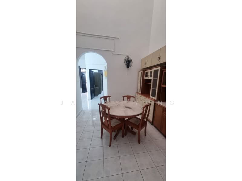 1-storey Terraced House for Rent in Taman Perling (Perling) - Janice Yong - Dining Room - PropertyGuru.com.my
