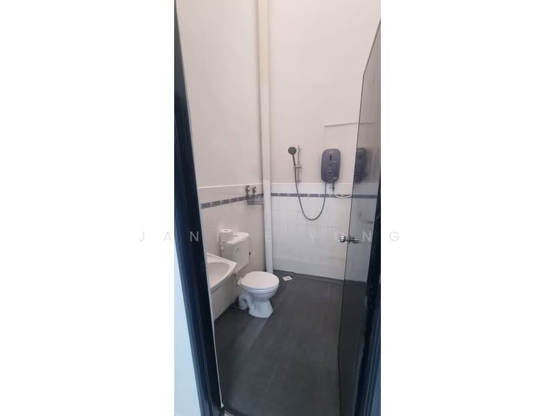 1-storey Terraced House for Rent in Taman Perling (Perling) - Janice Yong - Bathroom - PropertyGuru.com.my
