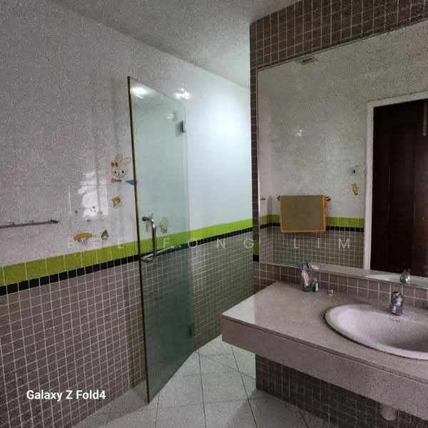 Rumah Banglo untuk Dijual di Bukit Rahman Putra (Sungai Buloh) - Bee Fong Lim - Bathroom - PropertyGuru.com.my