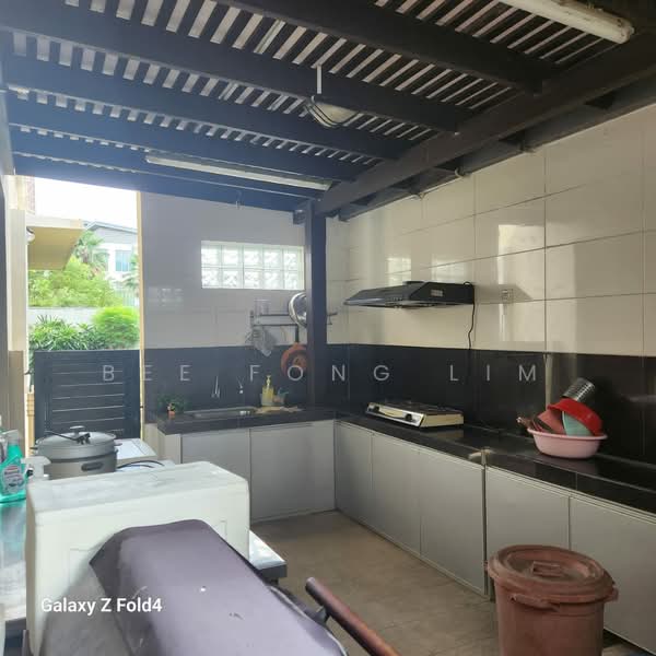 Rumah Banglo untuk Dijual di Bukit Rahman Putra (Sungai Buloh) - Bee Fong Lim - Kitchen - PropertyGuru.com.my