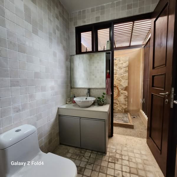 Bungalow House for Sale in Bukit Rahman Putra (Sungai Buloh) - Bee Fong Lim - Bathroom - PropertyGuru.com.my