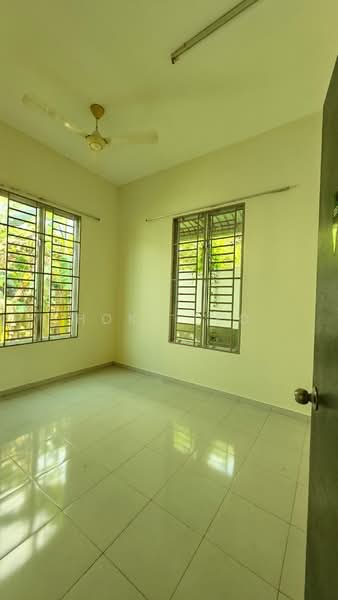 Rumah Berkembar untuk Disewa di Taman Sri Panchor (Batu Pahat) - Hoki Teo - Interior - PropertyGuru.com.my