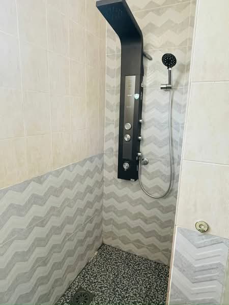 Rumah Teres 2 Tingkat untuk Dijual di Bandar Sungai Long (Selangor) - Cathy Tiang - Bathroom - PropertyGuru.com.my