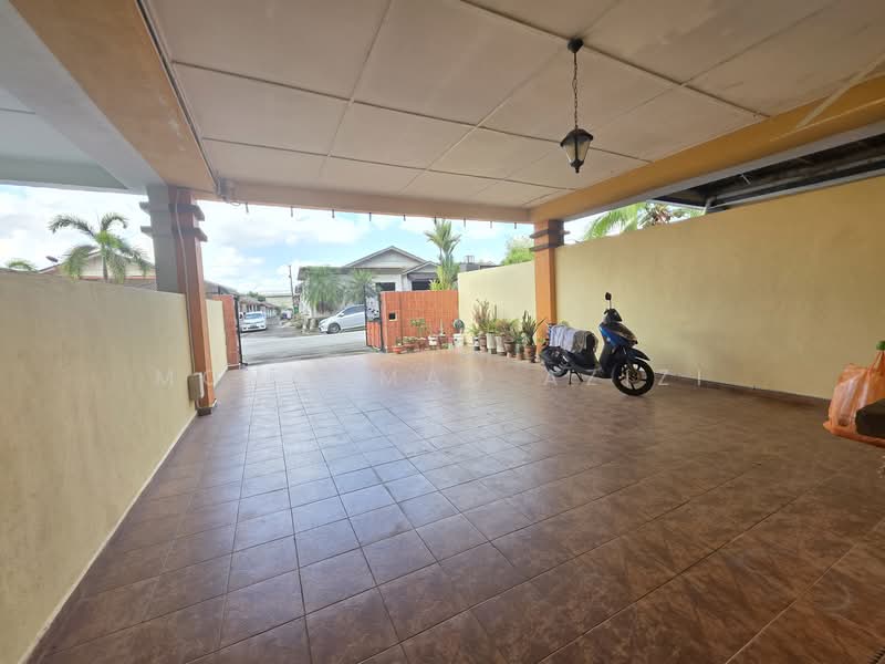 2-storey Terraced House for Sale in Taman Polo Indera Mahkota 8 (Kuantan) - Mohammad Azizi - PropertyGuru.com.my