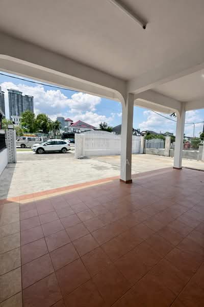 Cluster House for Rent in Taman Sutera (Johor Bahru) - Jovia Thoh - Exterior - PropertyGuru.com.my