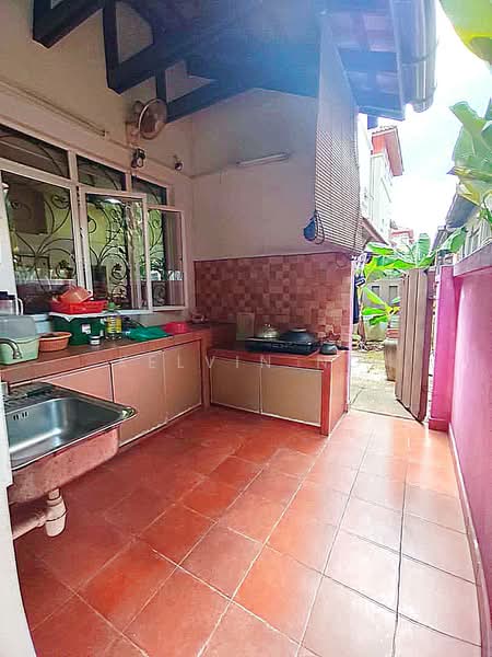 Semi-Detached House for Sale in Damansara Legenda (Petaling Jaya) - Kelvin Ng - Kitchen - PropertyGuru.com.my