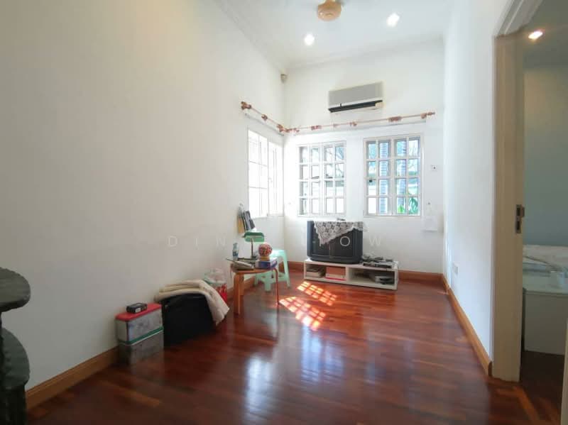Rumah Teres 2 Tingkat untuk Dijual di Cheras (Kuala Lumpur) - Dino Siow - Living Room - PropertyGuru.com.my