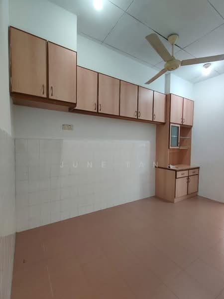 1-storey Terraced House for Sale in Taman Puteri Wangsa (Ulu Tiram) - June Tan - PropertyGuru.com.my