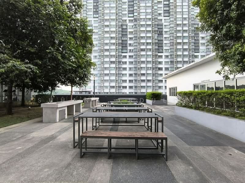 Servis Apartment untuk Dijual di Savanna Executive Suite @ Southville City - Suhana Abdullah Sani - Exterior - PropertyGuru.com.my