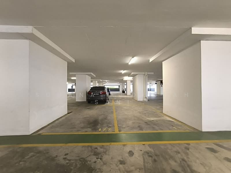 Servis Apartment untuk Dijual di Savanna Executive Suite @ Southville City - Suhana Abdullah Sani - Car Park - PropertyGuru.com.my