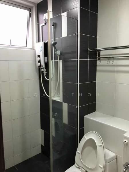 Service Residence for Rent at D'Ambience Residences (Pangsapuri Ikatan Flora) - Jovia Thoh - Bathroom - PropertyGuru.com.my