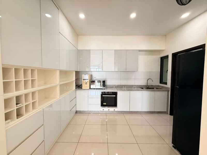 Kondominium untuk Dijual di Marinox Sky Villas - Ms Chang - PropertyGuru.com.my