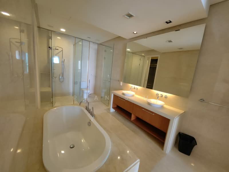 Service Residence for Sale at Straits Quay (The Suites at Waterside) - Ryan Sim - Bathroom - PropertyGuru.com.my