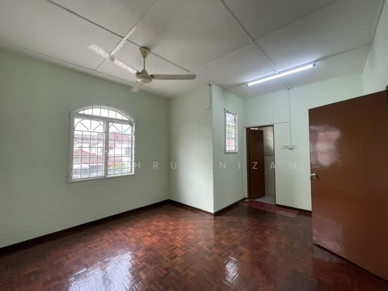 2-storey Terraced House for Sale at USJ 1 - Shahrul Nizam - Interior - PropertyGuru.com.my