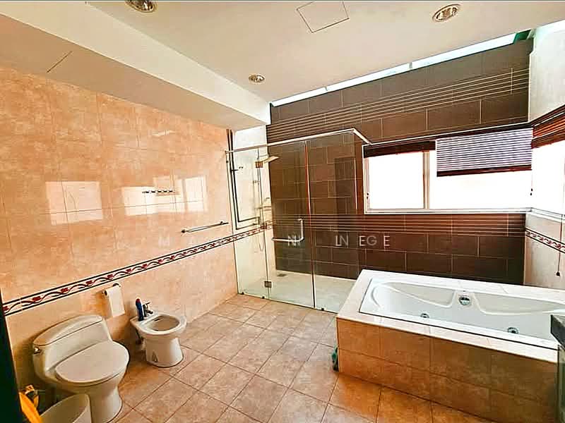 Semi-Detached House for Sale in Damansara Legenda (Petaling Jaya) - Kelvin Ng - Bathroom - PropertyGuru.com.my