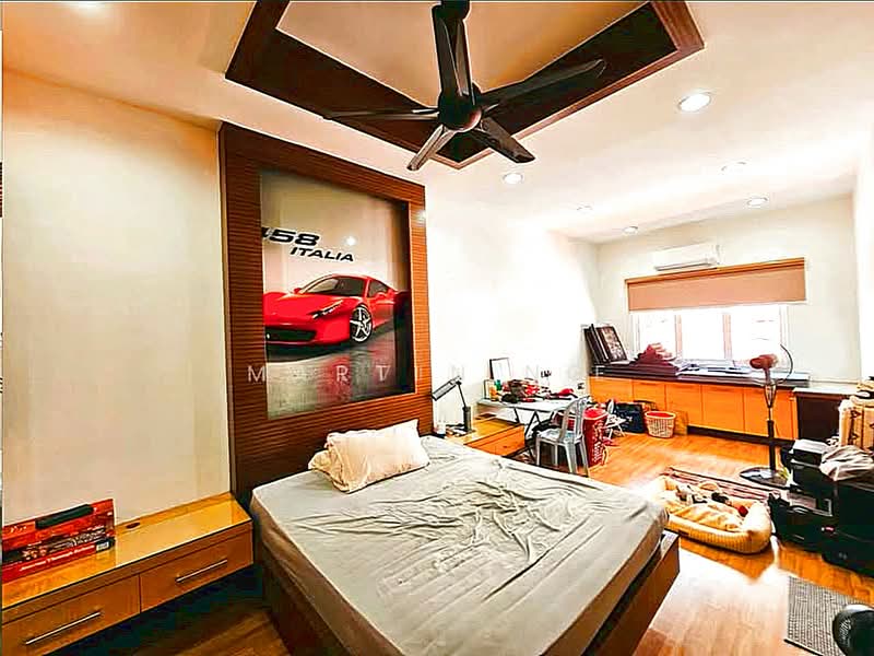 Semi-Detached House for Sale in Damansara Legenda (Petaling Jaya) - Kelvin Ng - Bedroom - PropertyGuru.com.my