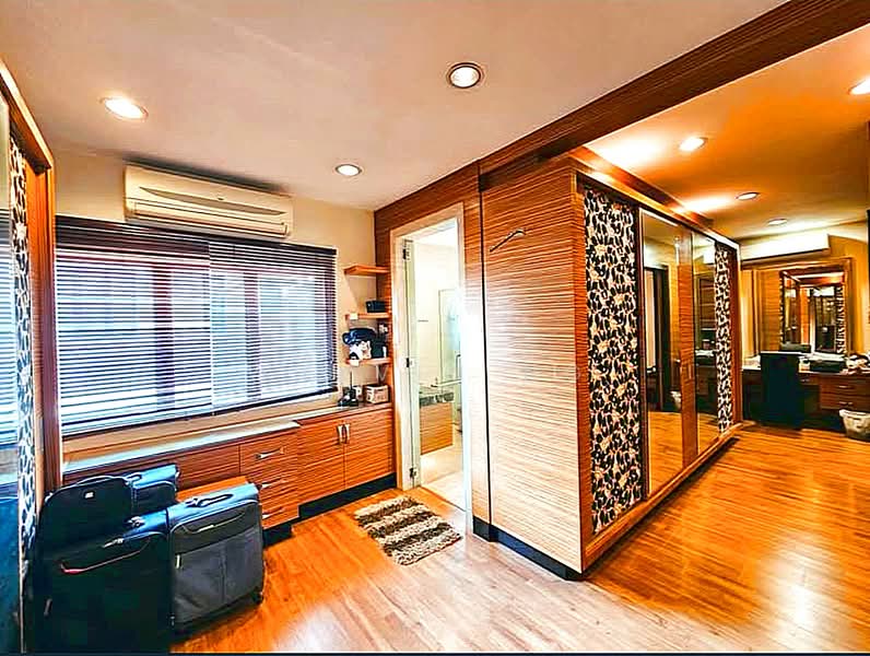 Semi-Detached House for Sale in Damansara Legenda (Petaling Jaya) - Kelvin Ng - Bedroom - PropertyGuru.com.my