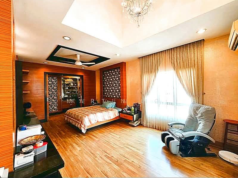 Semi-Detached House for Sale in Damansara Legenda (Petaling Jaya) - Kelvin Ng - Bedroom - PropertyGuru.com.my