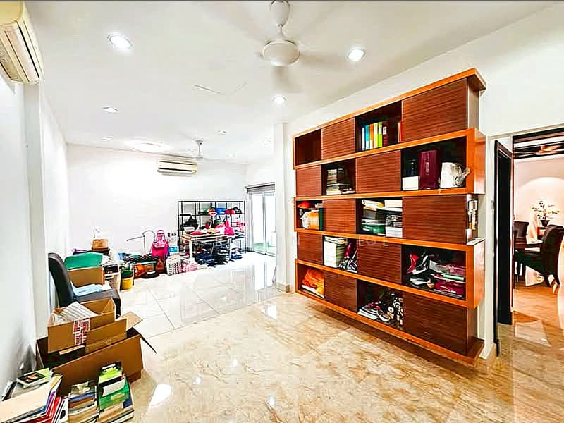 Semi-Detached House for Sale in Damansara Legenda (Petaling Jaya) - Kelvin Ng - Living Room - PropertyGuru.com.my