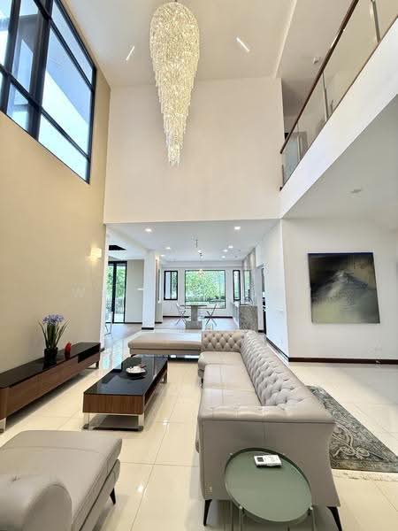 Rumah Berkembar untuk Dijual di Eco Sanctuary (Telok Panglima Garang) - Wei Wei Low - Living Room - PropertyGuru.com.my