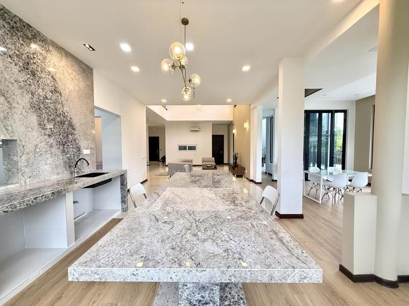 Rumah Berkembar untuk Dijual di Eco Sanctuary (Telok Panglima Garang) - Wei Wei Low - Interior - PropertyGuru.com.my