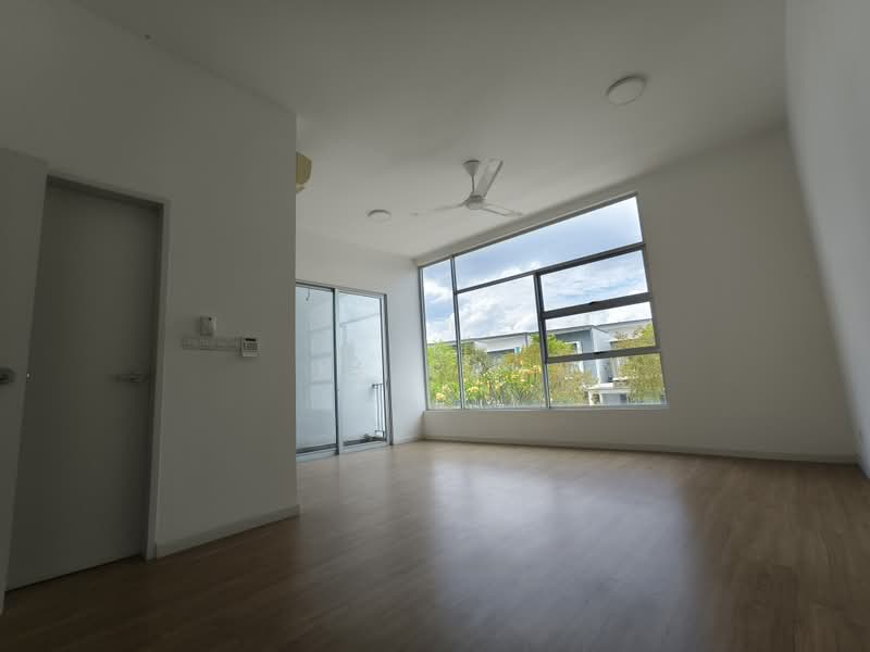 2-storey Terraced House for Sale in Tropicana Heights (Kajang) - KK Sah - Living Room - PropertyGuru.com.my