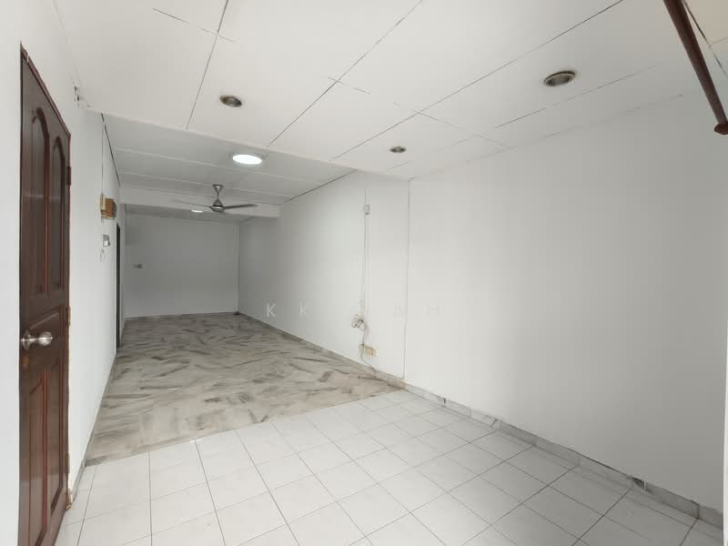 Rumah Teres untuk Dijual di Taman Kajang Utama (Kajang) - KK Sah - Interior - PropertyGuru.com.my