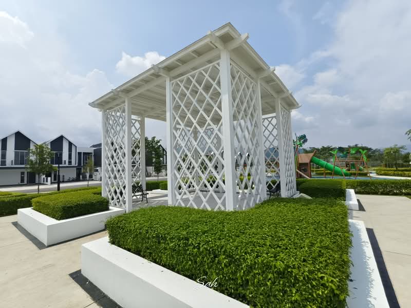Rumah Teres 2 Tingkat untuk Dijual di Beranang (Selangor) - KK Sah - Exterior - PropertyGuru.com.my