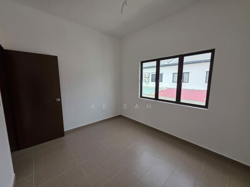 2-storey Terraced House for Sale in Semenyih (Selangor) - KK Sah - Interior - PropertyGuru.com.my