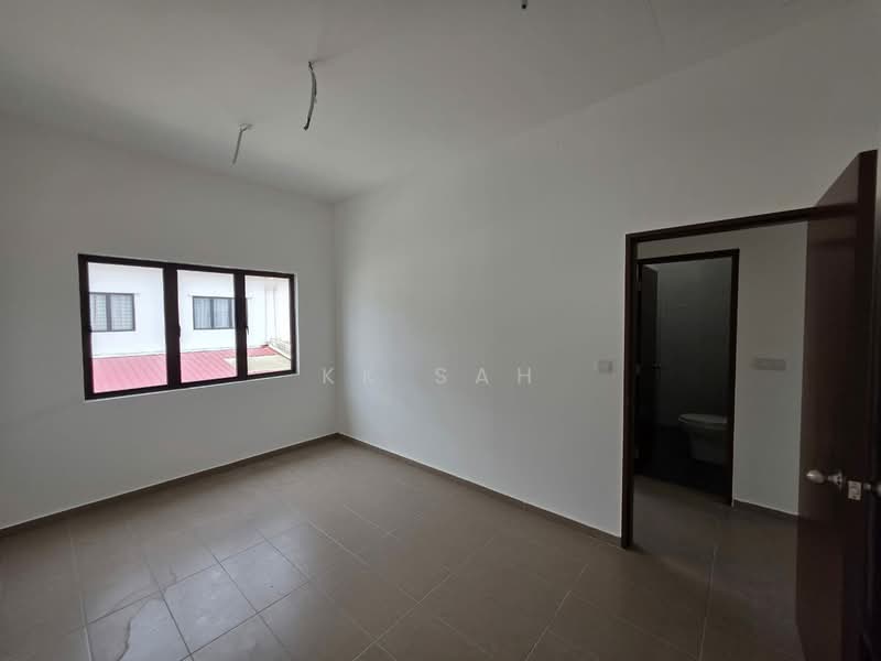 2-storey Terraced House for Sale in Semenyih (Selangor) - KK Sah - Interior - PropertyGuru.com.my