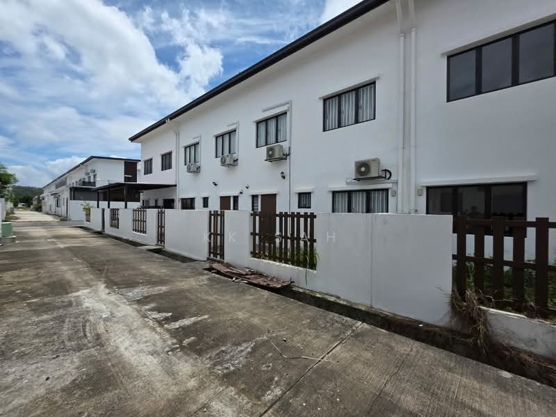 2-storey Terraced House for Sale in Semenyih (Selangor) - KK Sah - Exterior - PropertyGuru.com.my