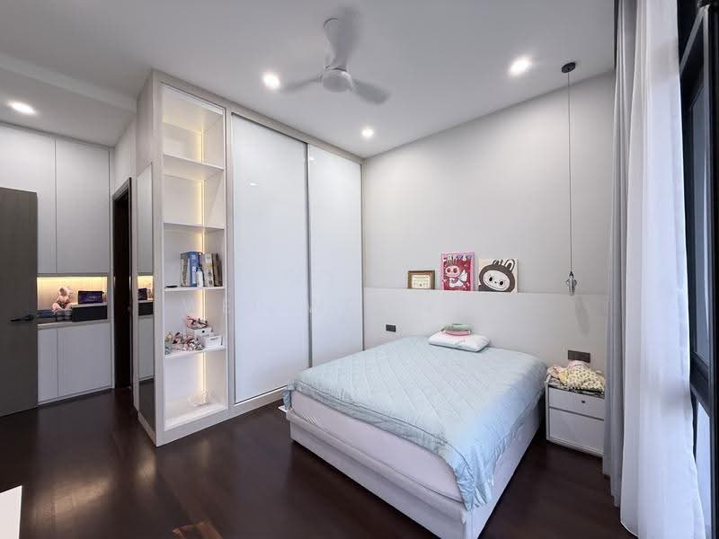 Rumah Berkembar untuk Dijual di Eco Sanctuary (Telok Panglima Garang) - Wei Wei Low - Bedroom - PropertyGuru.com.my