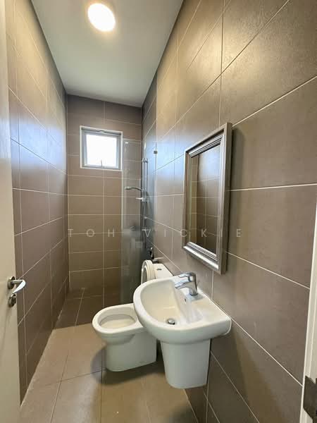 Rumah Teres 2 Tingkat untuk Disewa di Setia Eco Glades (Cyberjaya) - TOH VICKIE - Bathroom - PropertyGuru.com.my