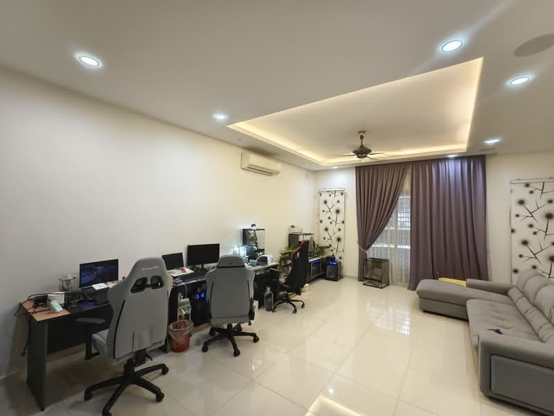 2-storey Terraced House for Sale in Bandar Kajang (Kajang) - KK Sah - Living Room - PropertyGuru.com.my