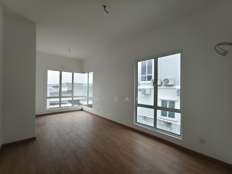 Semi-Detached House for Sale in Kajang (Selangor) - KK Sah - Living Room - PropertyGuru.com.my