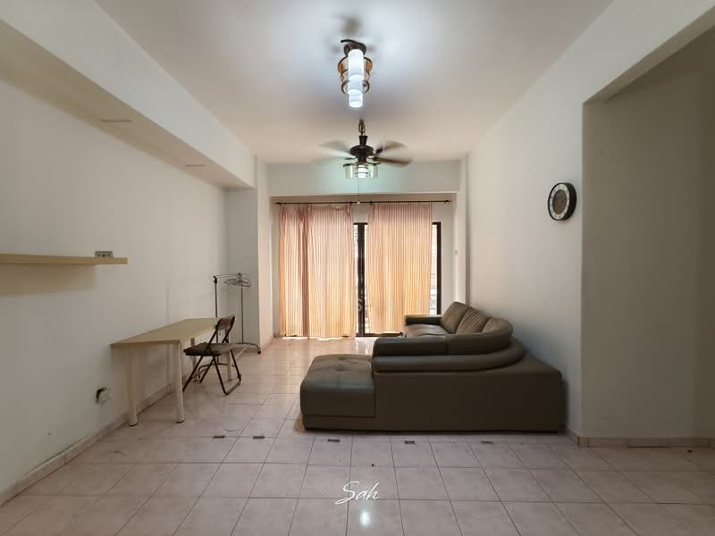 Condominium for Sale at Evergreen Park Acorn & Hazel - KK Sah - Living Room - PropertyGuru.com.my
