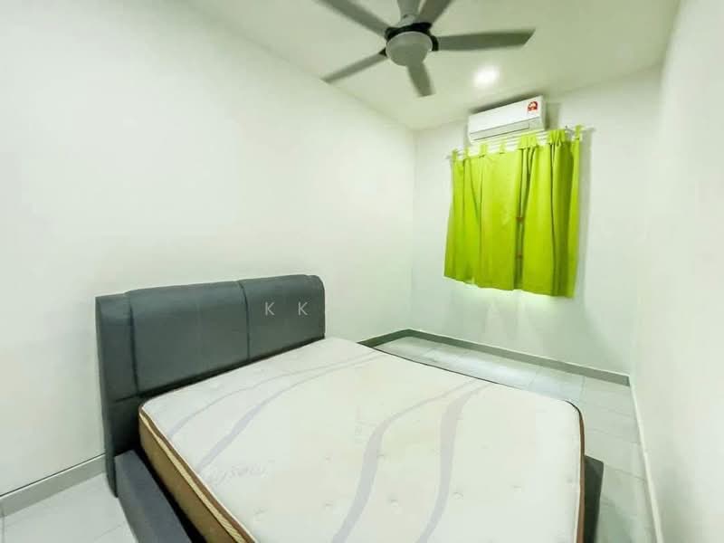 Rumah Teres 2 Tingkat untuk Dijual di Taman Semenyih Mewah Fasa 5 (Semenyih) - KK Sah - Bedroom - PropertyGuru.com.my