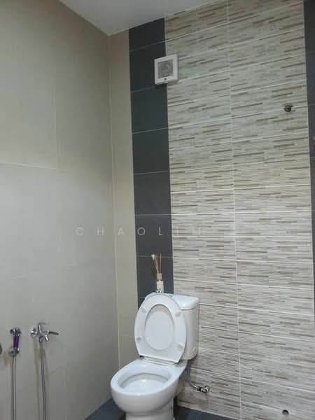 Semi-Detached House for Sale in Setia Impian (Setia Alam) - ChaoLim . - Bathroom - PropertyGuru.com.my